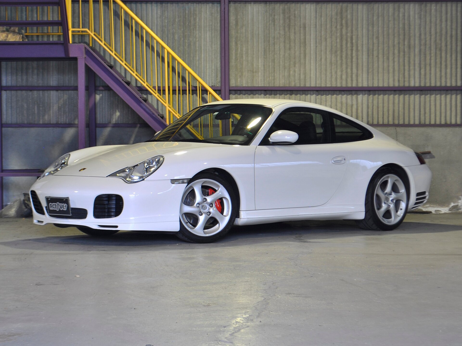 PORSCHE 911 - View 1