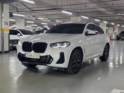 صورة 1 لـ 2023 BMW X4