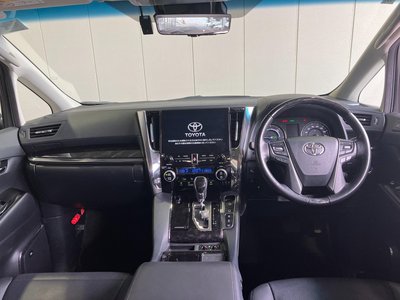 TOYOTA ALPHARD - 9