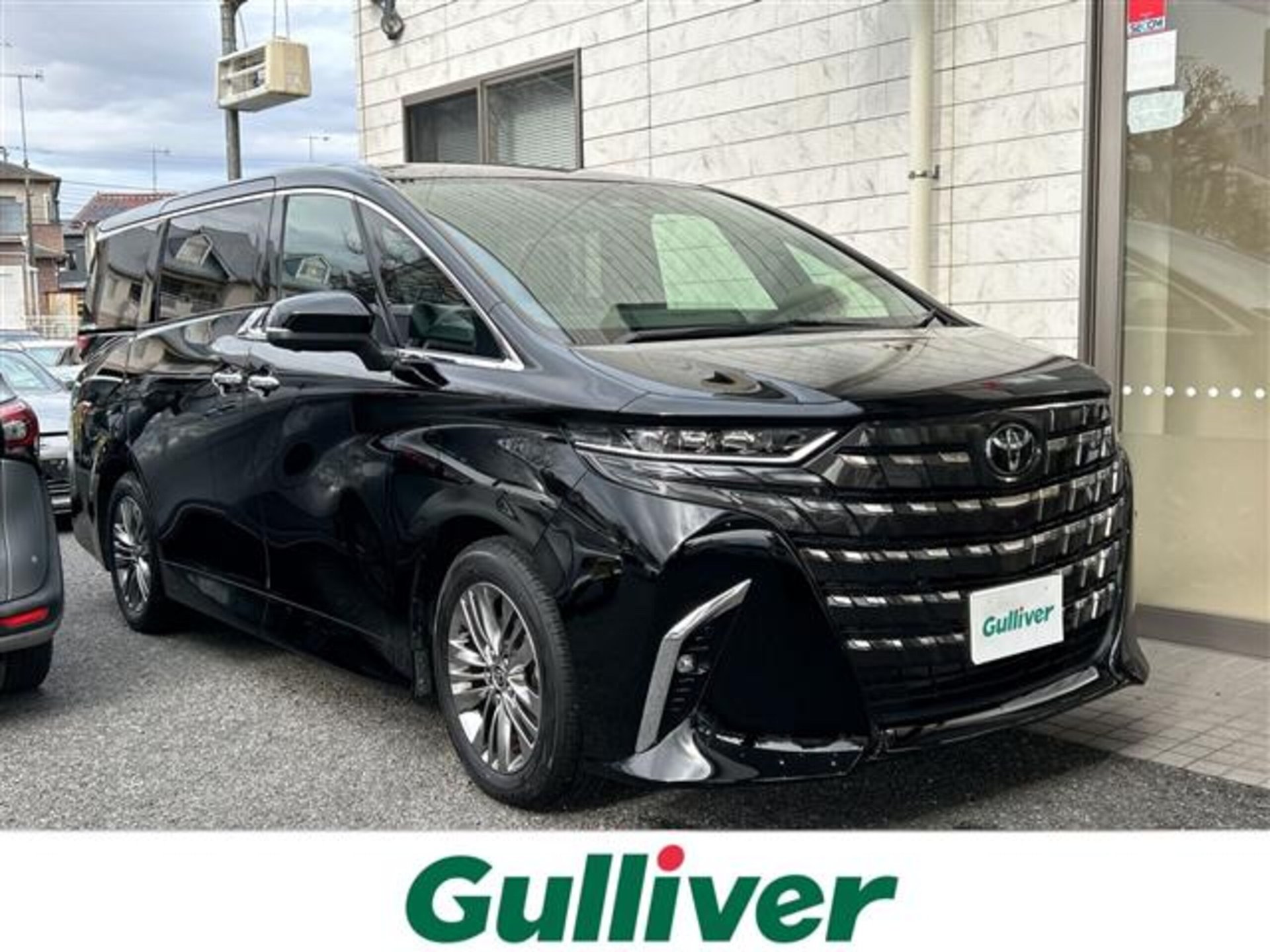 TOYOTA ALPHARD - View 1