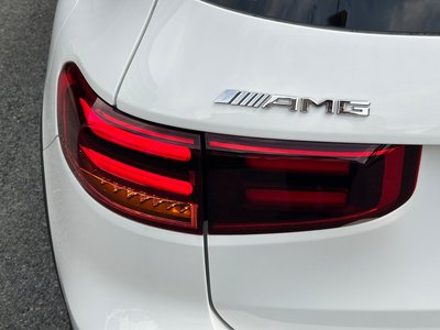 MERCEDES-BENZ GLB-CLASS AMG - 10