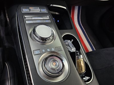2021 Genesis GV70 — миниатюра 12