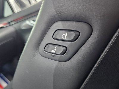 2021 Genesis GV70 — миниатюра 31