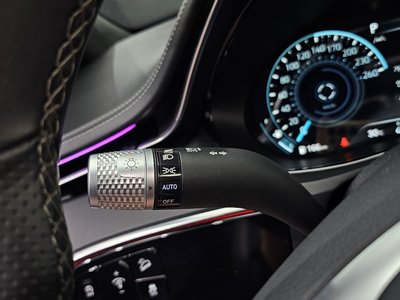 2021 Genesis GV70 — миниатюра 28