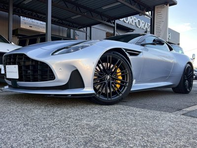 ASTON MARTIN DB12 - 1