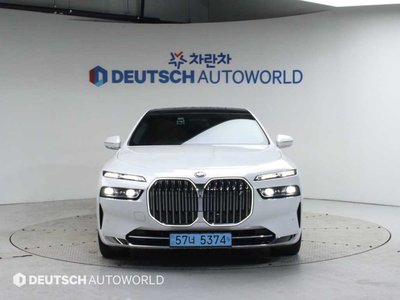 BMW I7 - 2