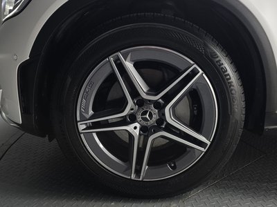 MERCEDES-BENZ GLC - 7