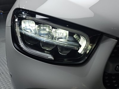 MERCEDES-BENZ GLC - 10