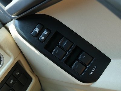 2023 Toyota LAND CRUISER PRADO 缩略图 41