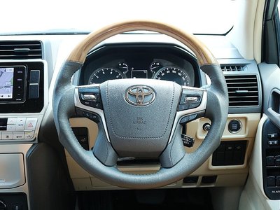 2023 Toyota LAND CRUISER PRADO 缩略图 16