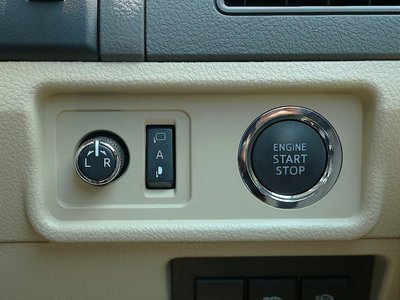 2023 Toyota LAND CRUISER PRADO 缩略图 39