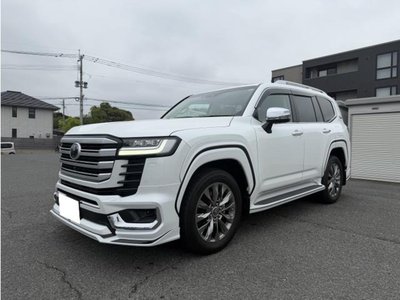 TOYOTA LAND CRUISER 300 - 8