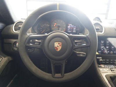 صورة 14 لـ 2024 Porsche 718