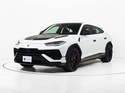 LAMBORGHINI URUS - 3