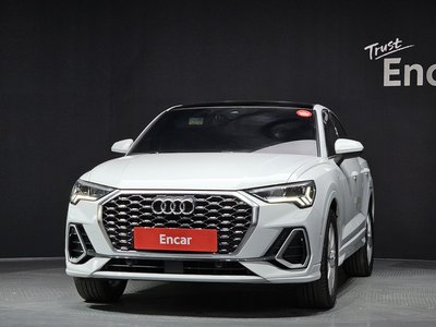AUDI Q3 - 2