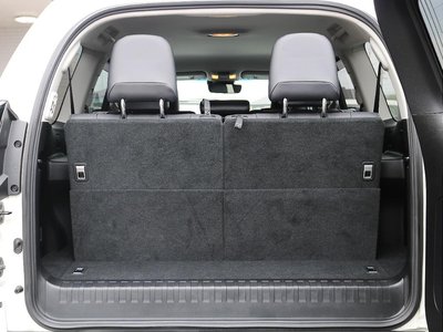 TOYOTA LAND CRUISER - 10