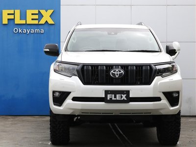 TOYOTA LAND CRUISER - 9