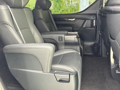 TOYOTA ALPHARD - 5