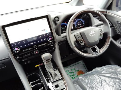 2026 Toyota ALPHARD photo 10