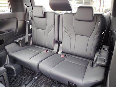 صورة مصغرة 17 لـ 2026 Toyota ALPHARD