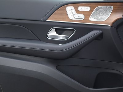 2025 Mercedes-BENZ GLE 缩略图 21