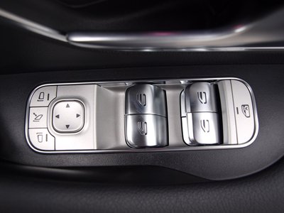 2025 Mercedes-BENZ GLE 缩略图 42