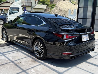 2024 Lexus ES — миниатюра 22
