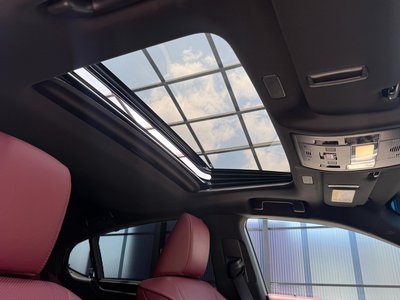2024 Lexus ES — миниатюра 44