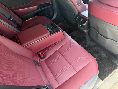 2024 Lexus ES — миниатюра 35