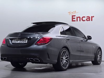 صورة 4 لـ 2017 MERCEDES-BENZ C-CLASS