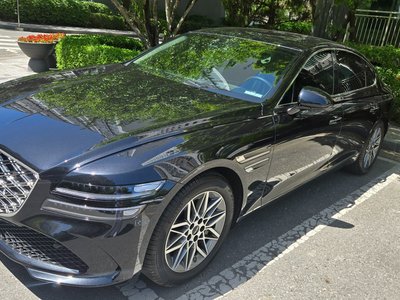 صورة 1 لـ 2025 Genesis G80 (RG3)