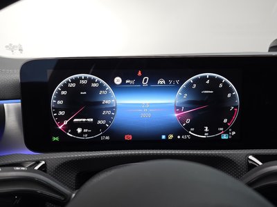 MERCEDES-BENZ CLA - 8