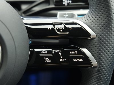 MERCEDES-BENZ GLC - 10