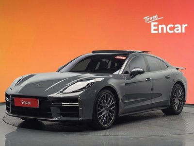 PORSCHE PANAMERA - 1