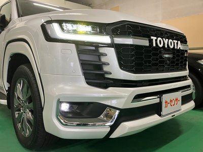TOYOTA LAND CRUISER 300 - 2