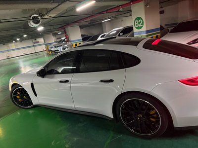 PORSCHE PANAMERA - 2