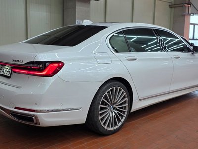 BMW 7 SERIES - 4