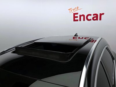 2021 Genesis GV70 — миниатюра 20