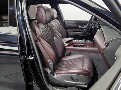 2021 Genesis GV70 — миниатюра 12