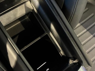 2026 Mercedes-BENZ GLC — миниатюра 40