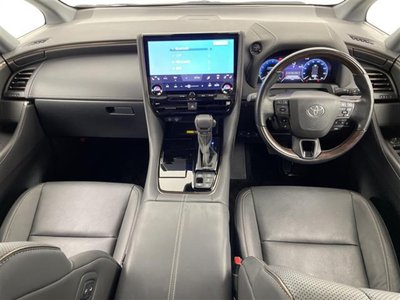 TOYOTA ALPHARD - 2