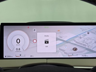 2025 Genesis GV70 缩略图 11