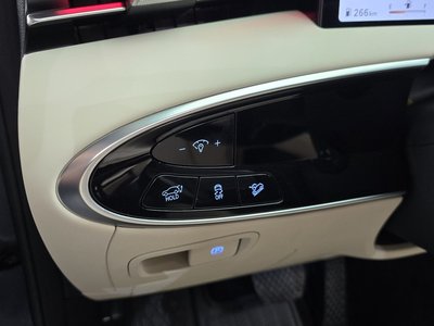 2025 Genesis GV70 缩略图 27