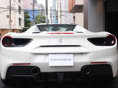 2017 Ferrari 488 SPIDER — миниатюра 3