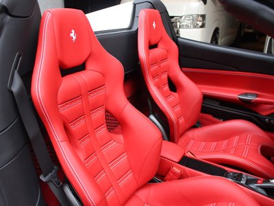 2017 Ferrari 488 SPIDER — миниатюра 18
