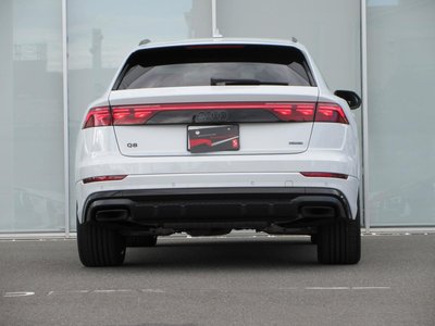 AUDI Q8 - 7