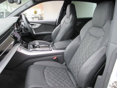 صورة مصغرة 11 لـ 2025 AUDI Q8