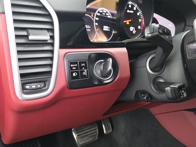 2020 Porsche CAYENNE 缩略图 14