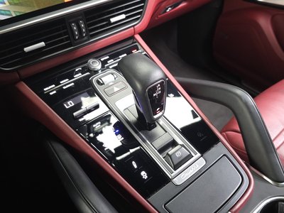 2020 Porsche CAYENNE 照片 9