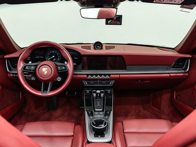 PORSCHE 911 - 4